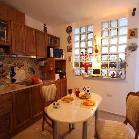 Apartmán Ab Apartment *